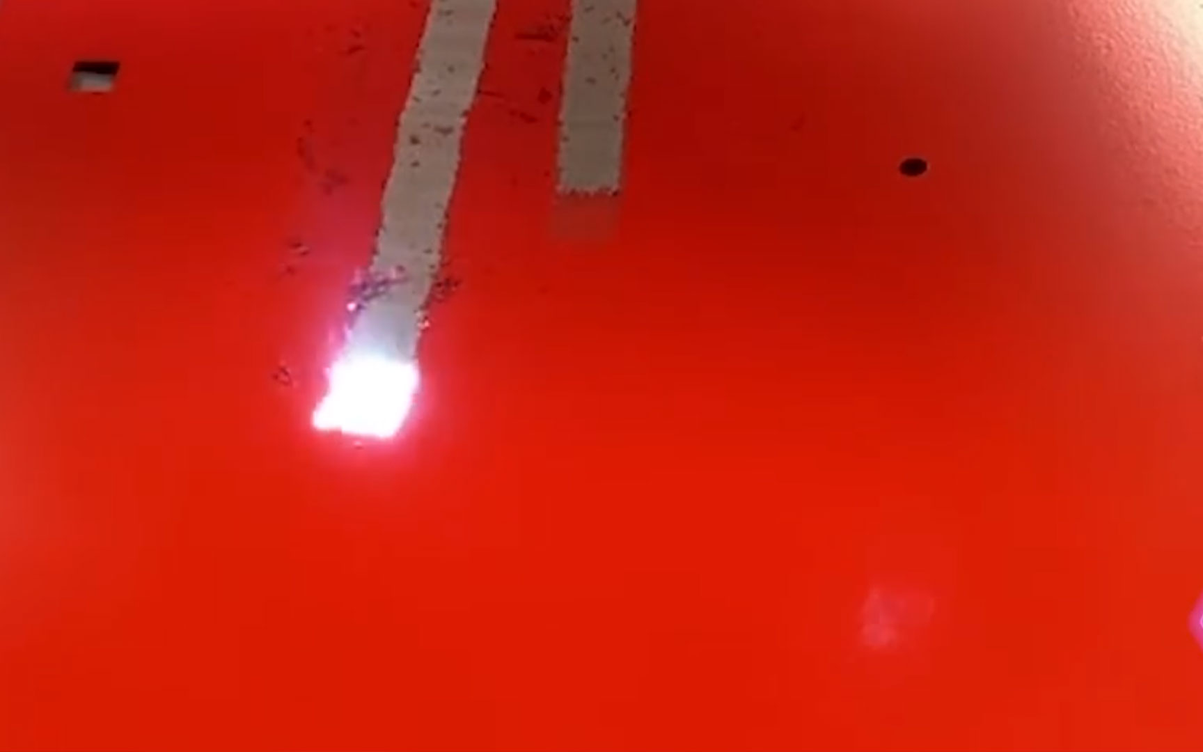 光谷激光 激光除漆 激光清洗机 激光除锈机